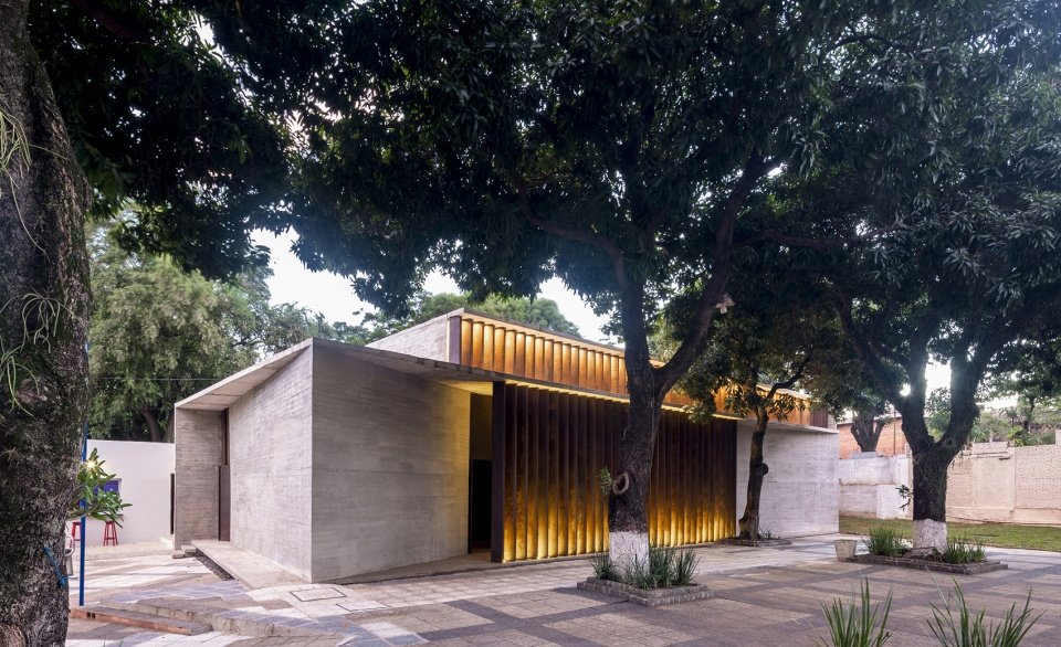 UHP 犹太教会堂,巴拉圭 / Equipo de Arquitectura UHP 犹太教会堂,巴拉圭 / Equipo de Arquitectura