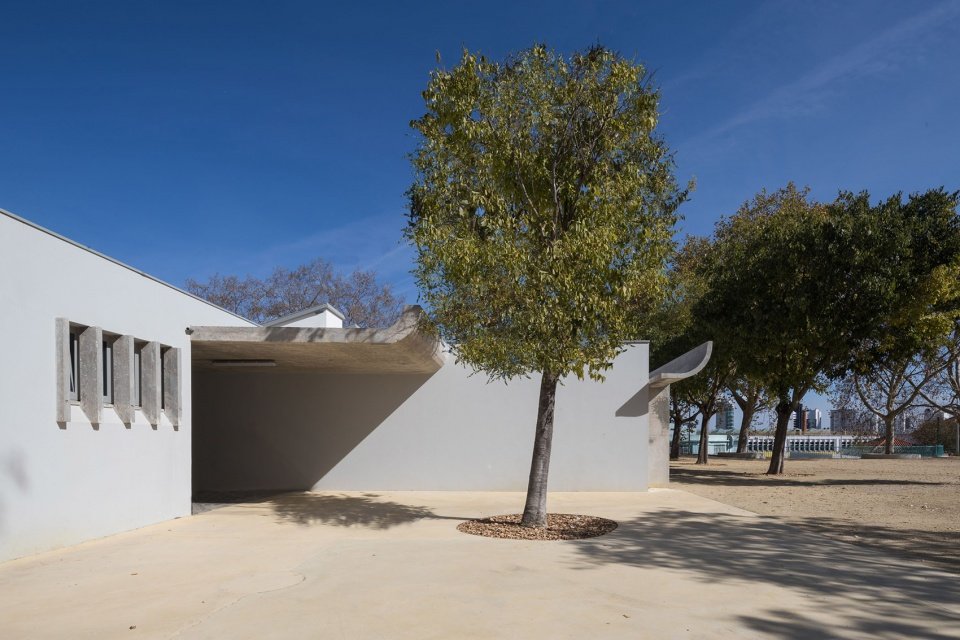 EB 36 学校加建改造,葡萄牙 / José Adrião Arquitectos EB 36 学校加建改造,葡萄牙 / José Adrião Arquitectos