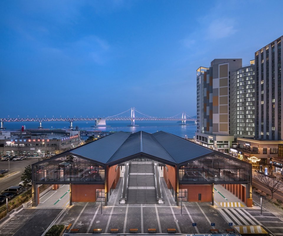 Millac 滨海市场，釜山 / LJL Architects + 2K1 Architecture