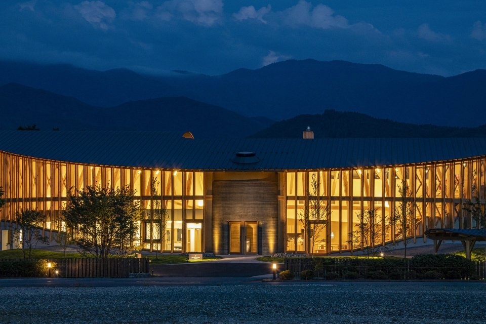 伊呂波堂新店 Oyaki Farm，日本 / Tono Mirai architects