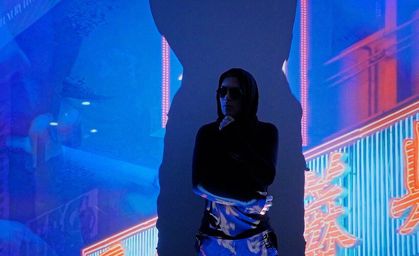 视听艺术家 0010x0010 和 xumiiro 画廊让观众沉浸在家里