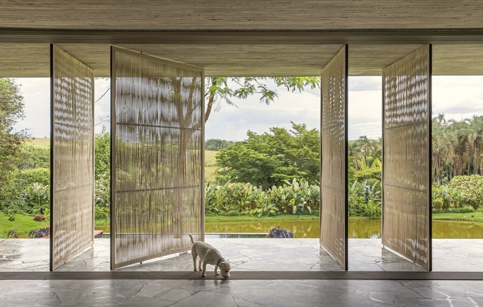 湖之屋，巴西 / Lake by mf+arquitetos