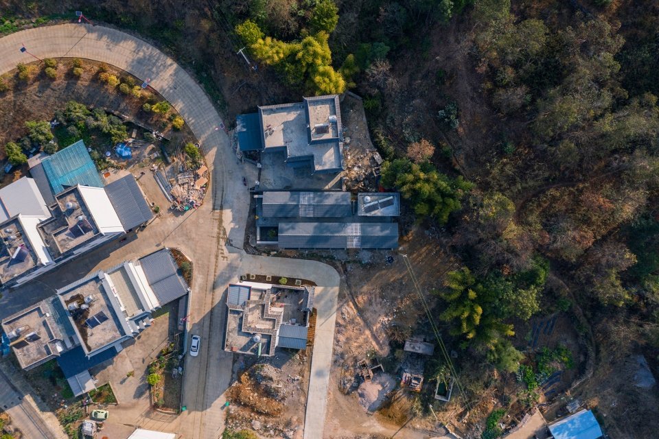 乡村集合住宅，云南 / 拾号建筑