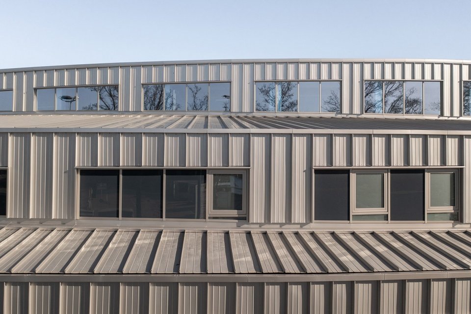 Zemst：工坊车间和办公空间，比利时 / WE-S architects