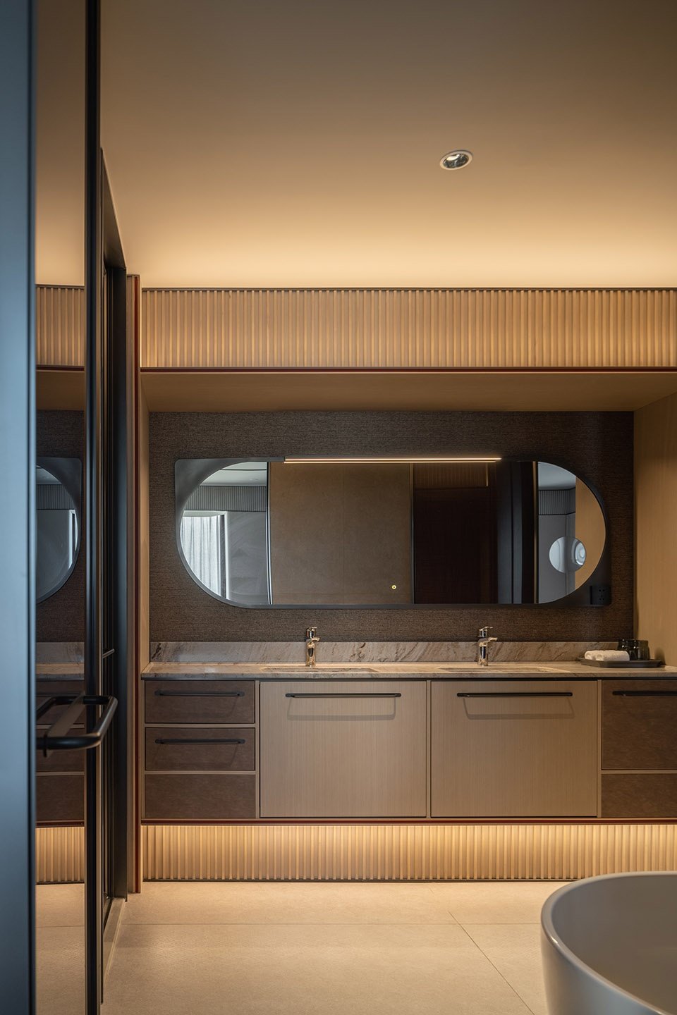 城际酒店,深圳 / 朱周设计 城际酒店,深圳 / 朱周设计