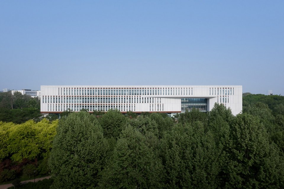 西北农林科技大学北校区图书馆，陕西 / 华南理工大学建筑设计研究院有限公司 陶郅工作室