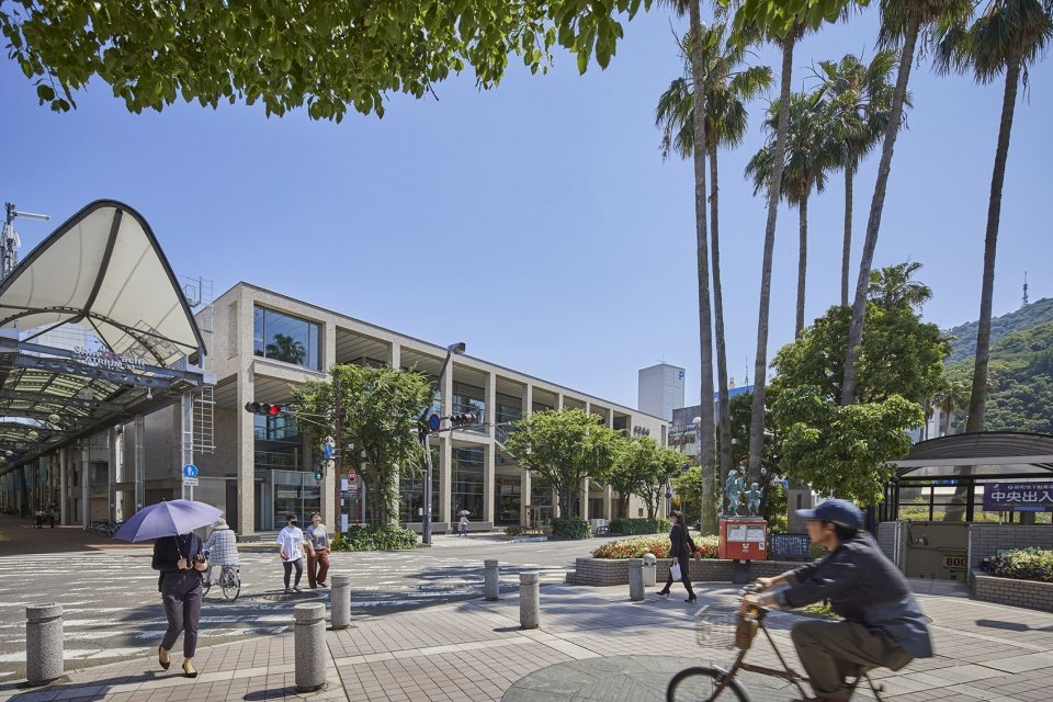 阿波银行总行营业部大楼,日本 / 株式会社日建设计 阿波银行总行营业部大楼,日本 / 株式会社日建设计