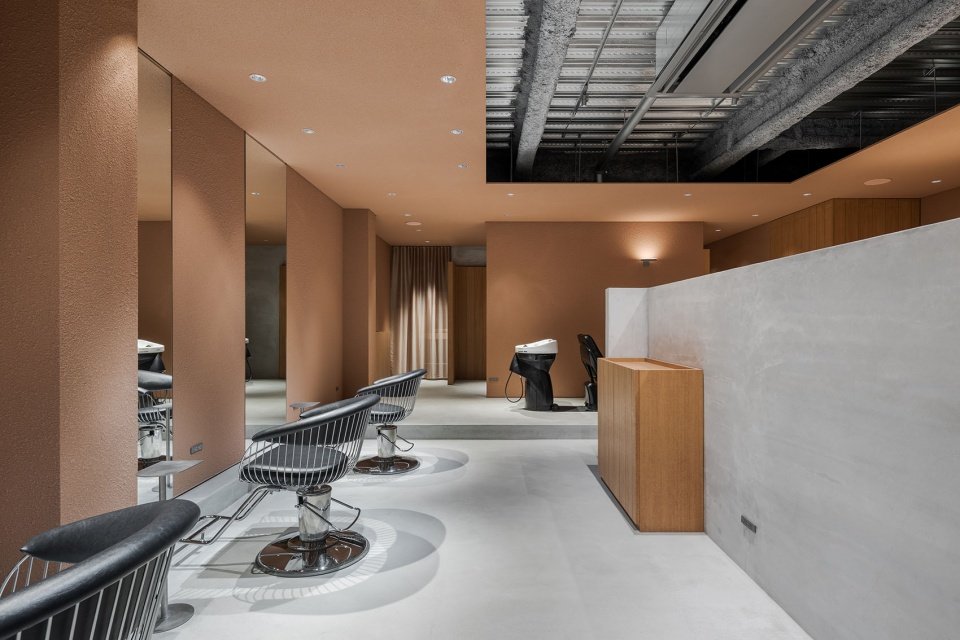 LAAN 美发沙龙,日本 / REIICHI IKEDA DESIGN LAAN 美发沙龙,日本 / REIICHI IKEDA DESIGN