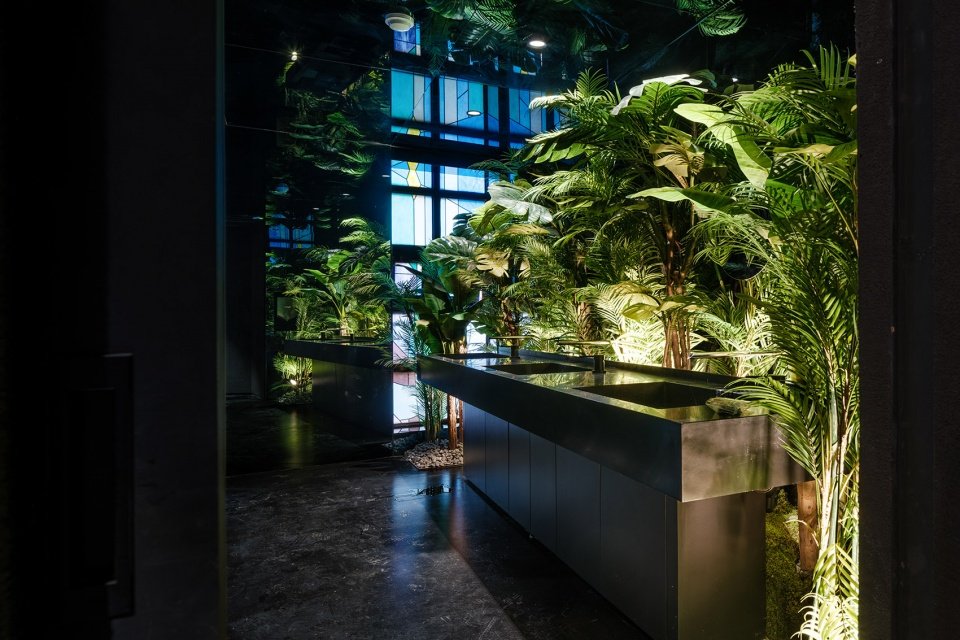 MADE LIM 品牌空间，韩国 / None Space