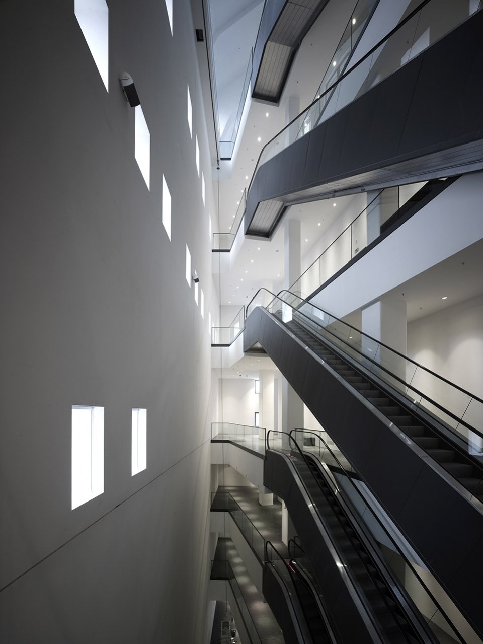 多特蒙德 U 艺术创意中心及职业教育学园，德国 / Gerber Architekten