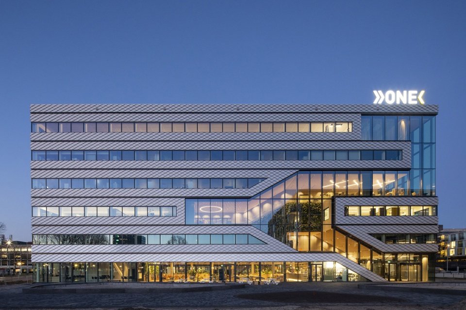 Matrix ONE 实验办公大楼，阿姆斯特丹 / MVRDV