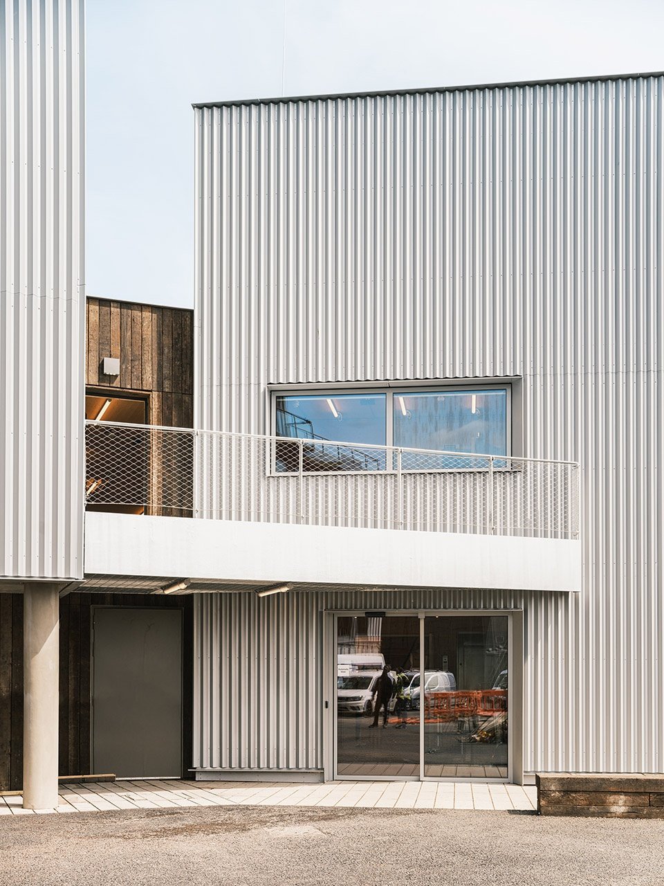 Roundhouse 青年创意中心，伦敦 /  Architects Paddy Dillon + Reed Watts Architects