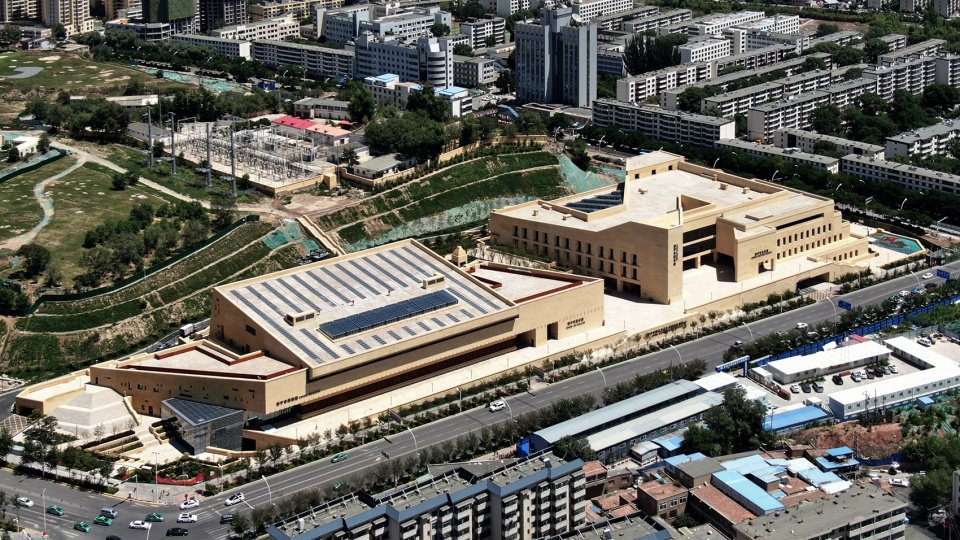 西宁市群众文化艺术活动交流中心，青海 / 西安建筑科技大学设计研究总院有限公司