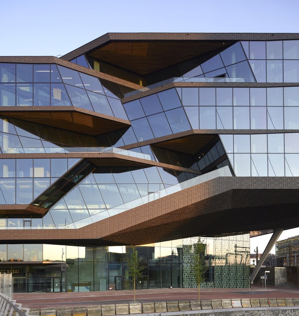 Booking.com 城市园区，阿姆斯特丹 / UNStudio + HofmanDujardin