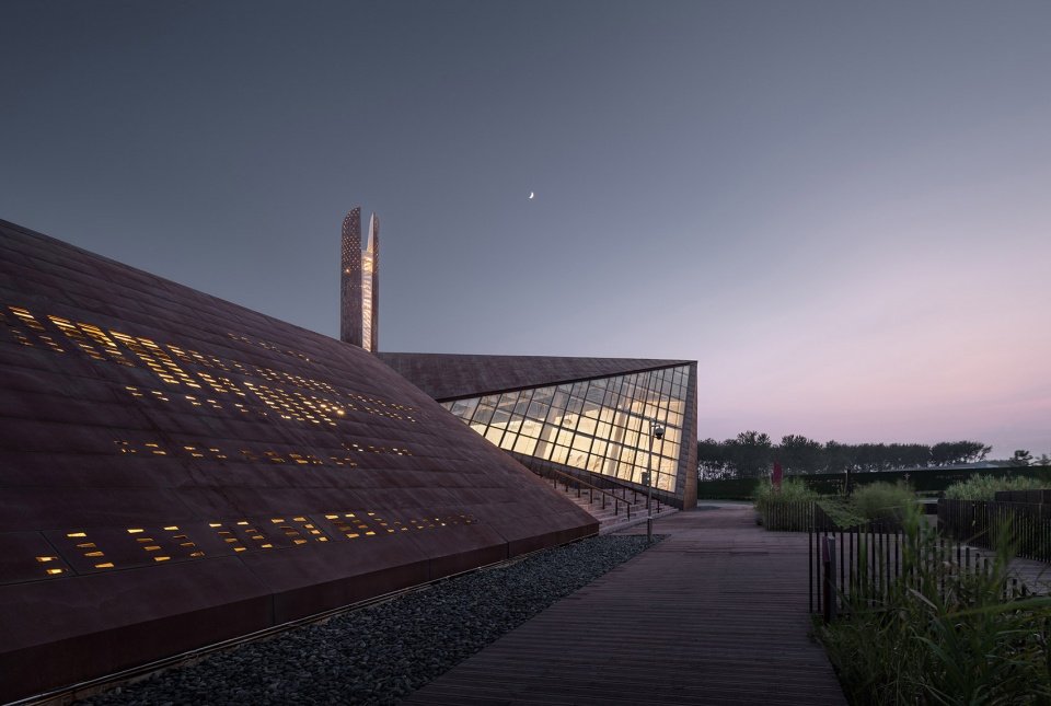 南京六合渡江胜利公园 / 南大设计院周凌工作室