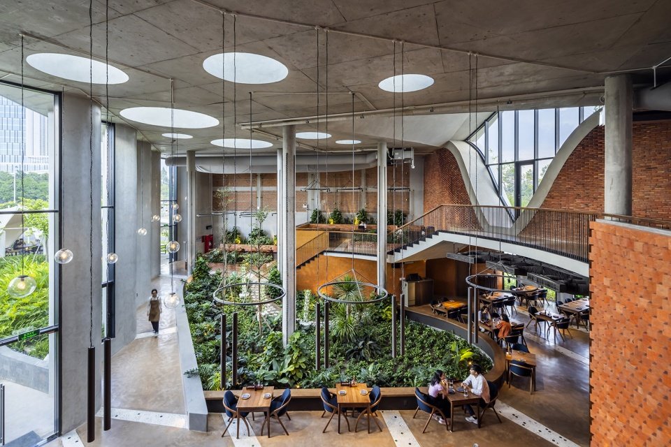 “生态循环馆”餐厅，越南 / Takashi Niwa Architects