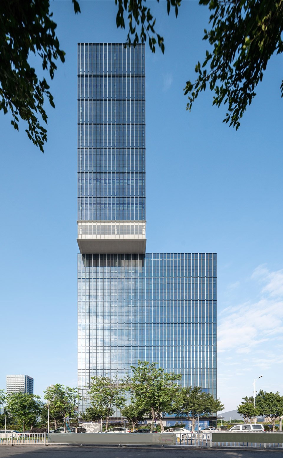 广州南站发现广场 / XAA 建筑事务所