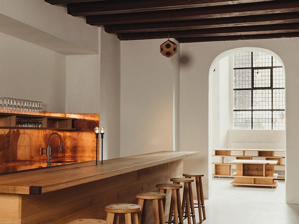 Nikolaj Kunsthal 咖啡馆与精品店，哥本哈根 / MEE Studio