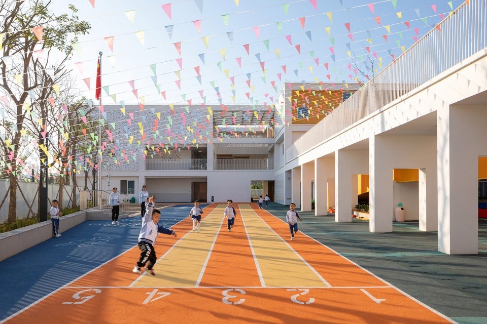 普洱市思茅区小凤凰幼儿园，云南 / 华南理工大学建筑设计研究院有限公司 陶郅工作室