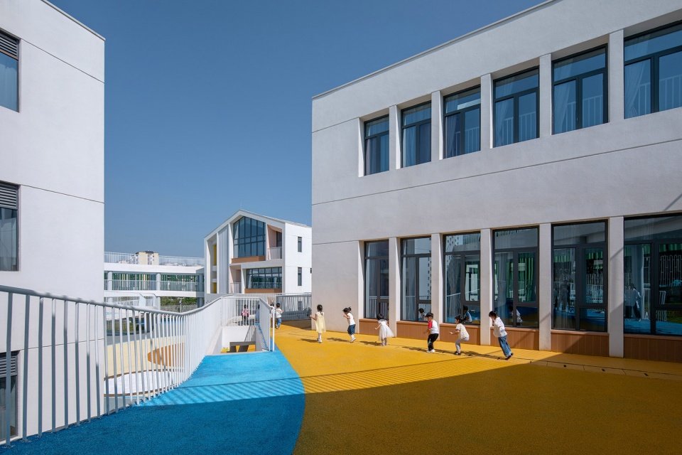 普洱市思茅区幼儿园南部分园，云南 / 华南理工大学建筑设计研究院有限公司，陶郅工作室