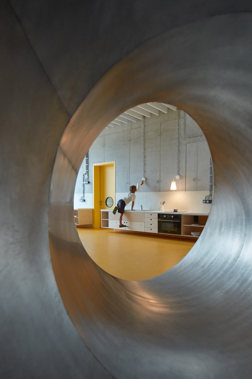 Montessori 幼儿园扩建,捷克 / Mjölk architekti + Projektový atelier David Montessori 幼儿园扩建,捷克 / Mjölk architekti + Projektový atelier David