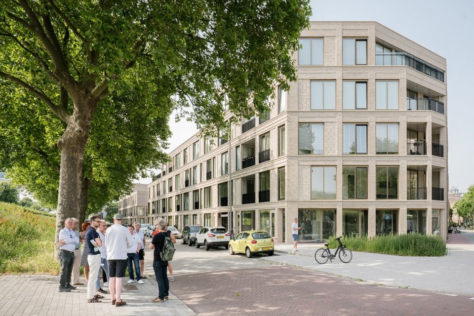 The Hudsons 住宅楼,荷兰 / Orange Architects The Hudsons 住宅楼,荷兰 / Orange Architects
