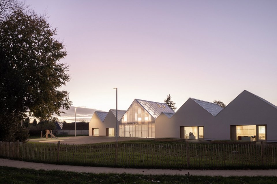 Saint-Ouen-du-Tilleul 幼儿园，法国 / ACAU Architectes