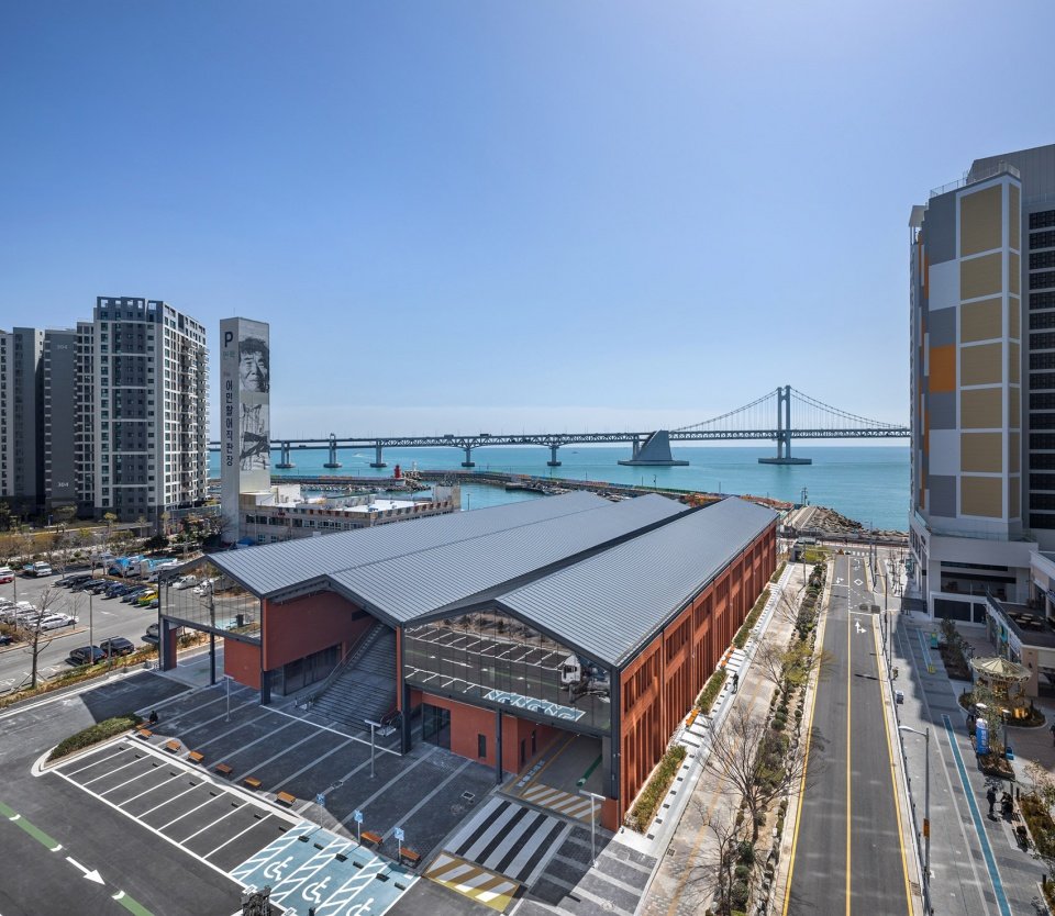 Millac 滨海市场，釜山 / LJL Architects + 2K1 Architecture