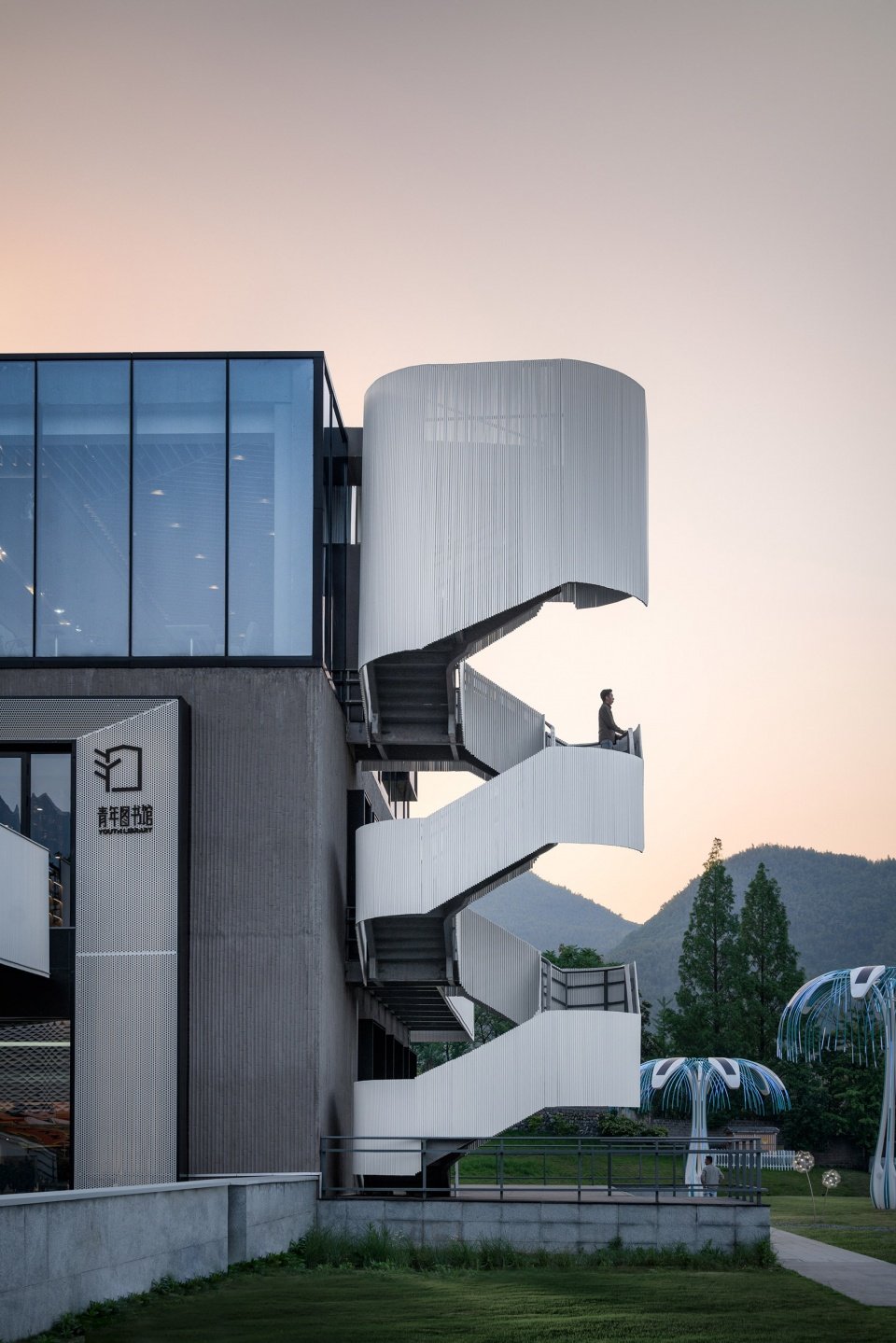 余村印象青年图书馆,浙江 / 上海交通大学设计学院杜春宇团队 余村印象青年图书馆,浙江 / 上海交通大学设计学院杜春宇团队