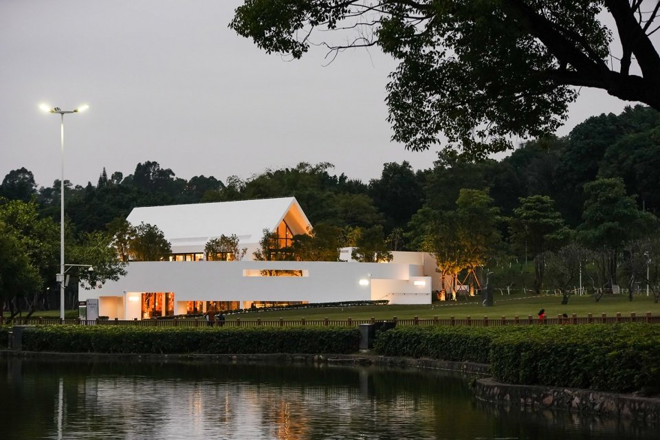 紫马岭公园香山书房 / 广东中山建筑设计院股份有限公司 紫马岭公园香山书房 / 广东中山建筑设计院股份有限公司