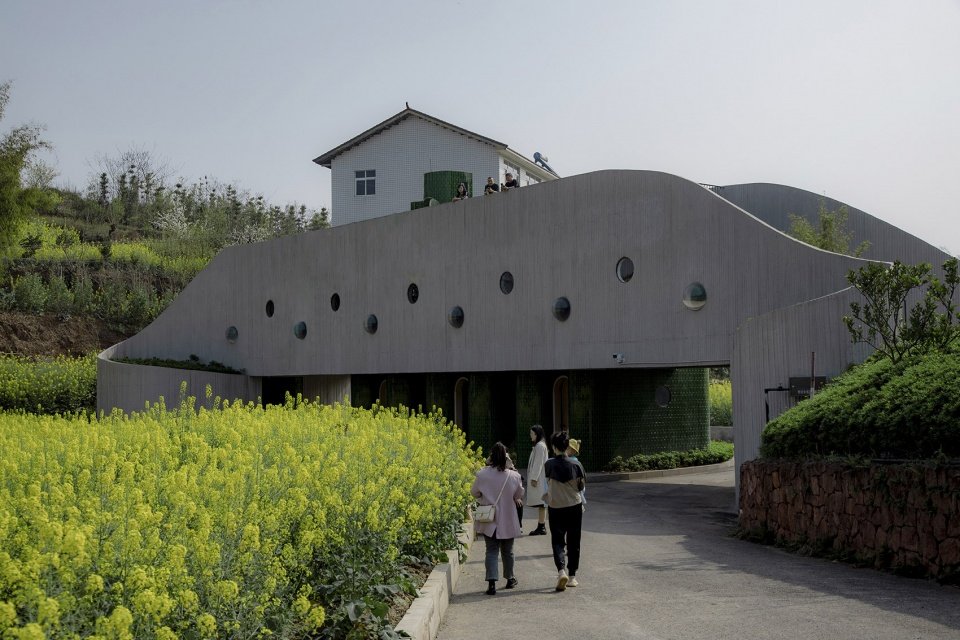 桥 - 厕，四川宜宾 / 锋茂建筑