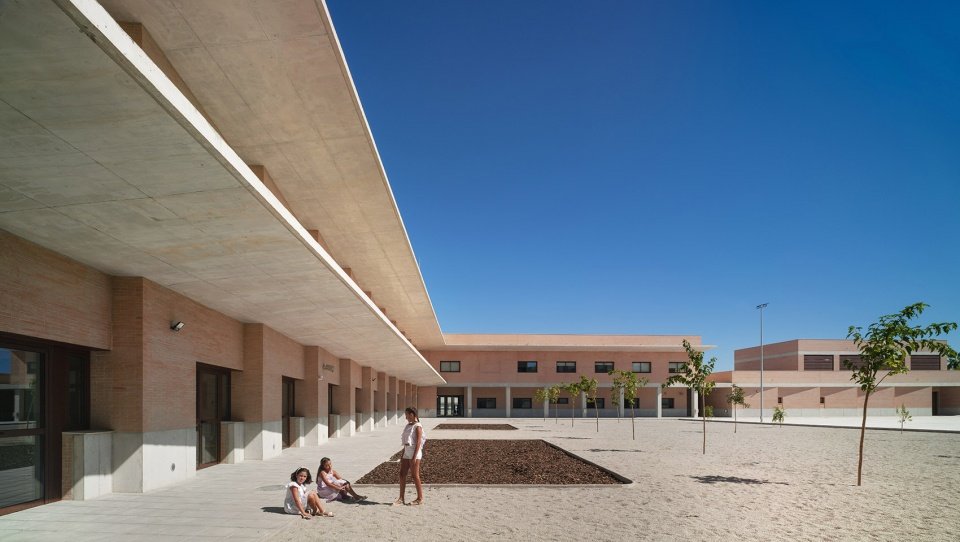 Doctor Calatayud 学校，西班牙 / COR ASOCIADOS ARQUITECTOS