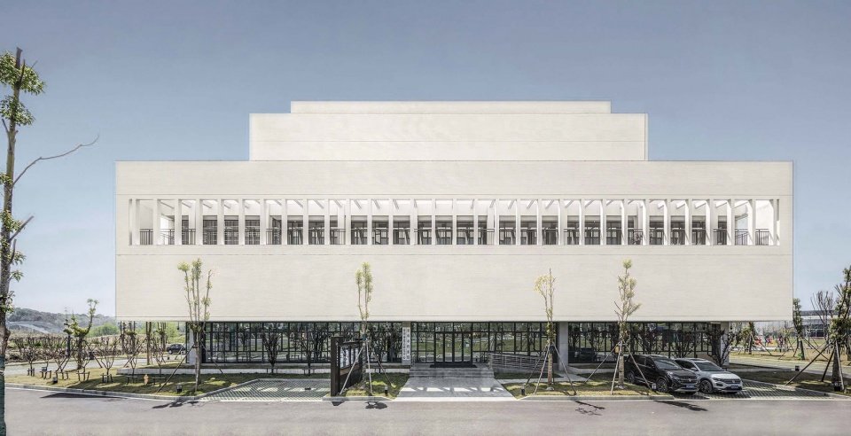 京山市图书档案馆,湖北荆门 / 华中科技大学匠作工作室,武汉华中科大建筑规划设计研究院有限公司 京山市图书档案馆,湖北荆门 / 华中科技大学匠作工作室,武汉华中科大建筑规划设计研究院有限公司