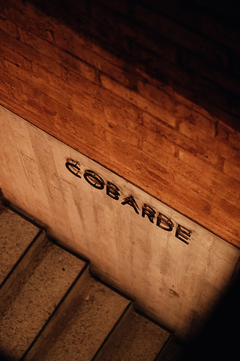 Cobarde 酒吧餐厅,墨西哥 / Rootstudio Cobarde 酒吧餐厅,墨西哥 / Rootstudio