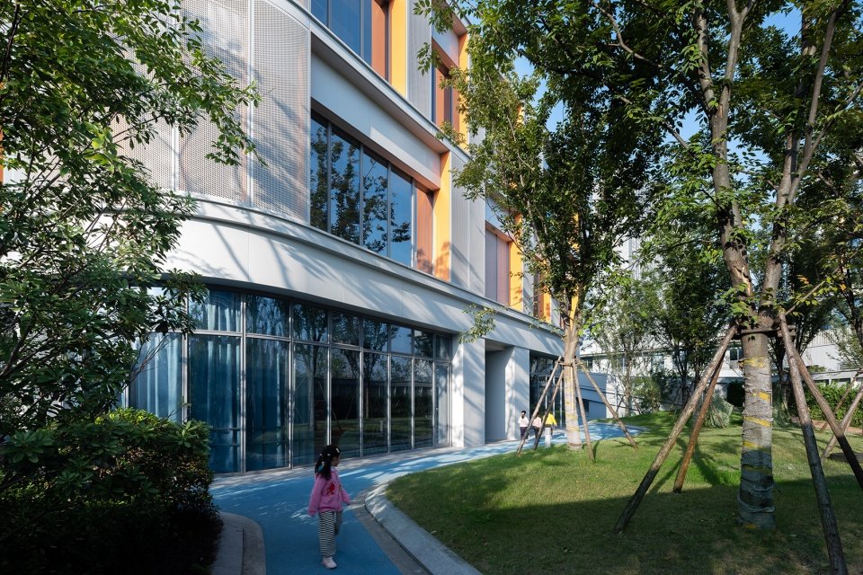 杭州市滨江区东方郡幼儿园江晖分园 / 浙江大学建筑设计研究院