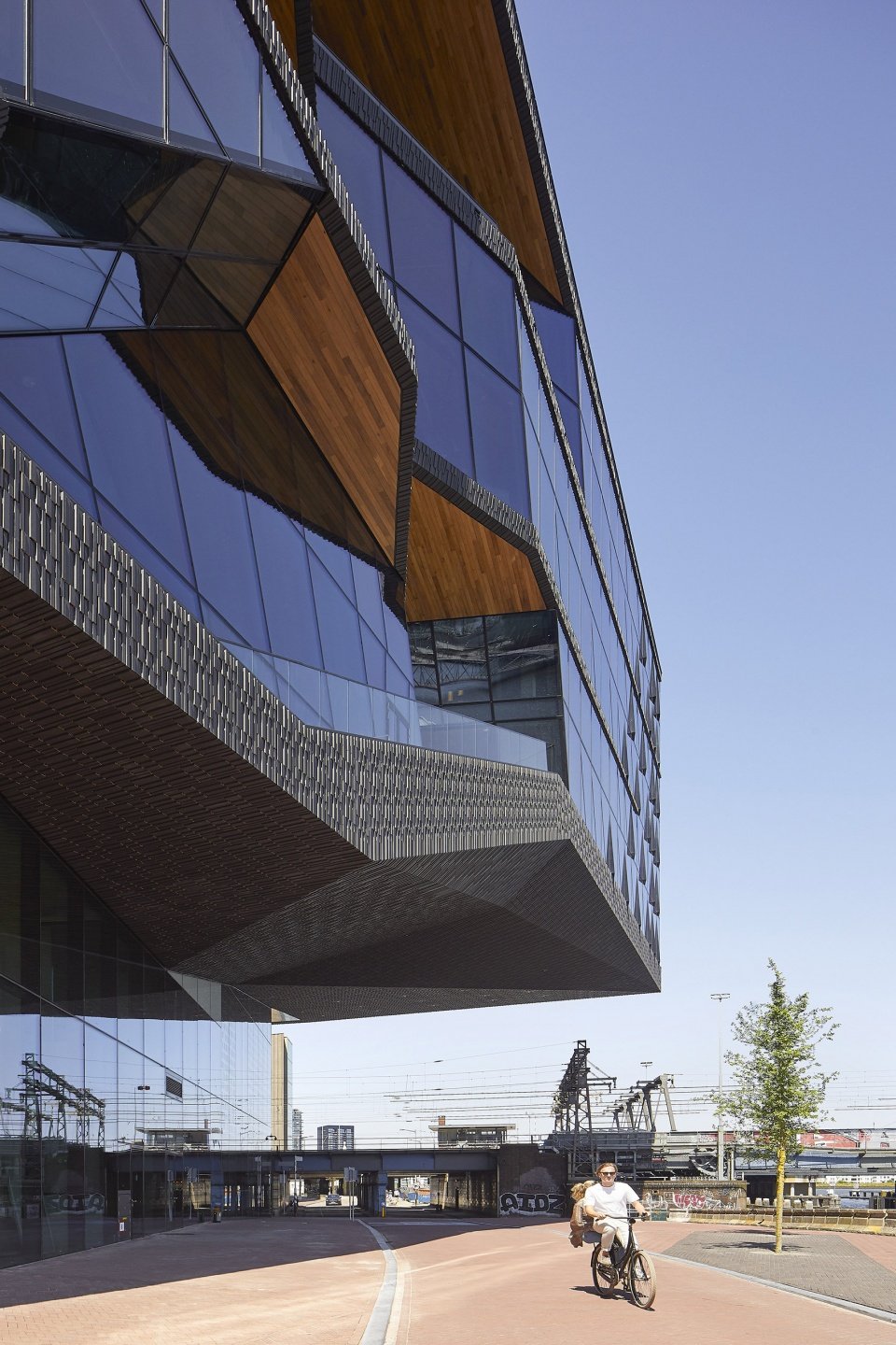 Booking.com 城市园区，阿姆斯特丹 / UNStudio + HofmanDujardin