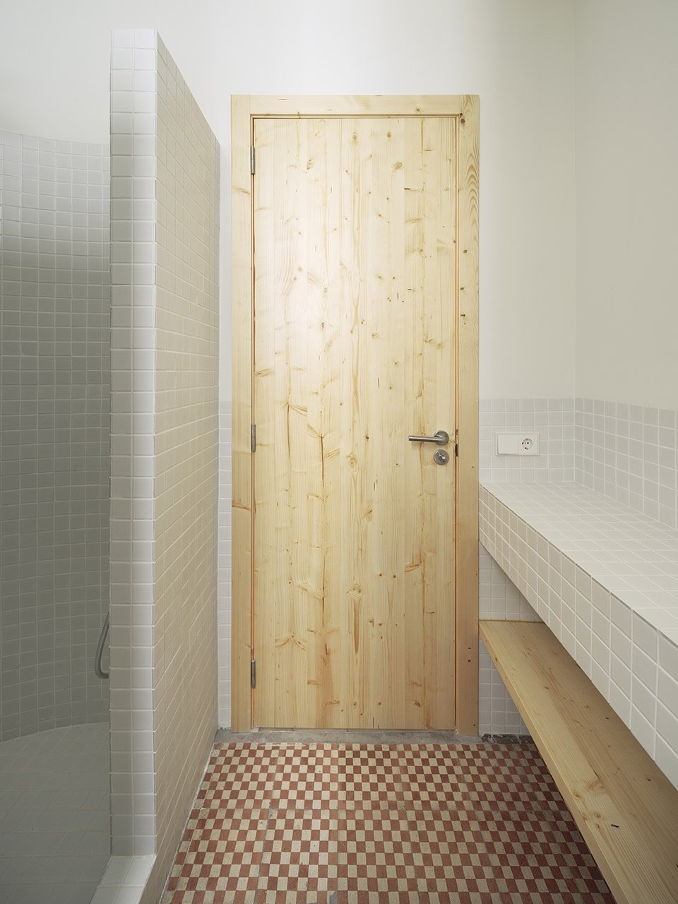 卡娜凡妮莎公寓改造，西班牙 / ATZUR arquitectura