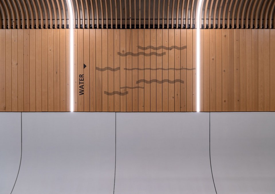 IJboulevard 水下自行车停车场,荷兰 / VenhoevenCS IJboulevard 水下自行车停车场,荷兰 / VenhoevenCS