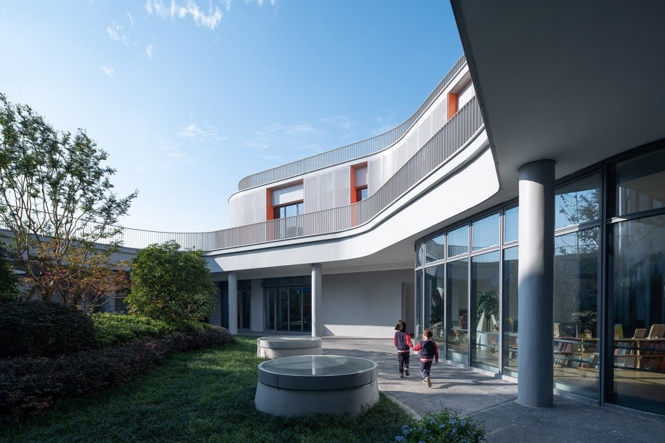 杭州市滨江区东方郡幼儿园江晖分园 / 浙江大学建筑设计研究院