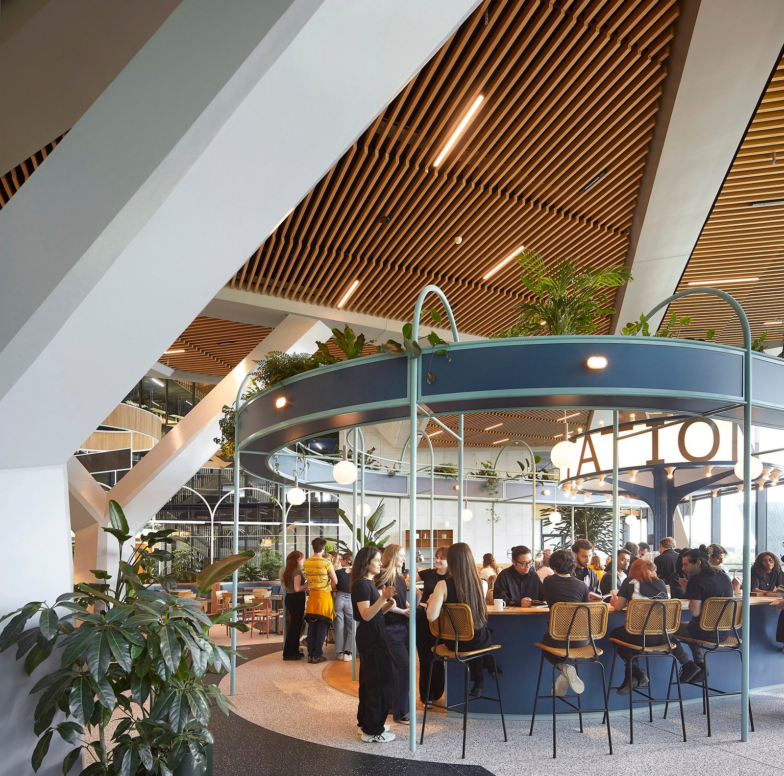 Booking.com 城市园区，阿姆斯特丹 / UNStudio + HofmanDujardin