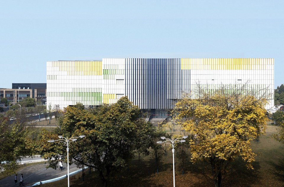 龙泉中学体育馆,成都 / 中国建筑西南设计研究院有限公司 龙泉中学体育馆,成都 / 中国建筑西南设计研究院有限公司