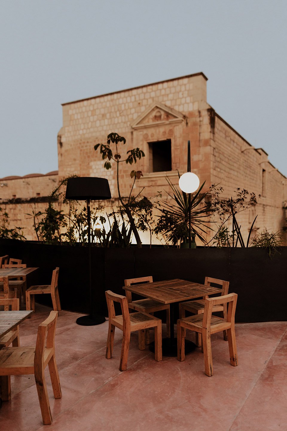 Cobarde 酒吧餐厅,墨西哥 / Rootstudio Cobarde 酒吧餐厅,墨西哥 / Rootstudio