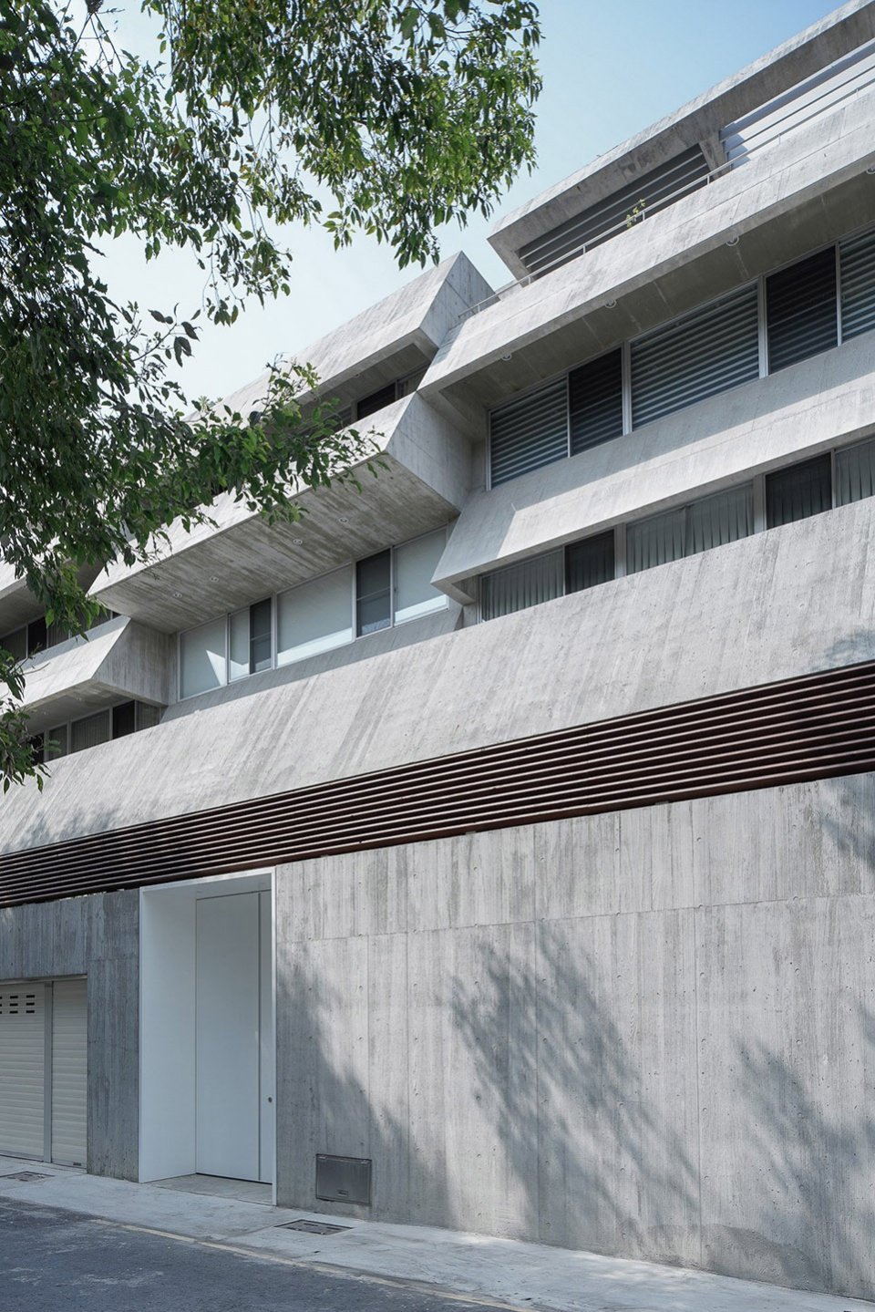 多屋顶住宅，台湾 / Behet Bondzio Lin Architekten
