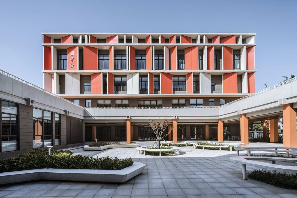 如东县友谊路小学新建工程，江苏 / 南京长江都市建筑设计股份有限公司