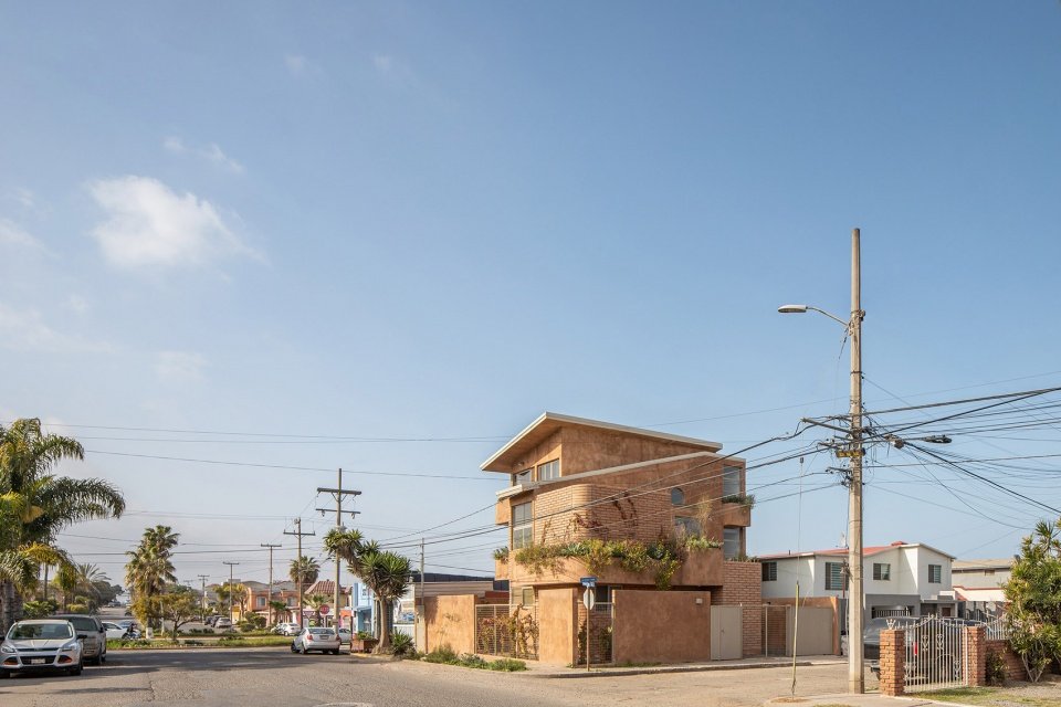 Casa Estudiantes 大学校舍，墨西哥 / Brutal Taller de Arquitectura