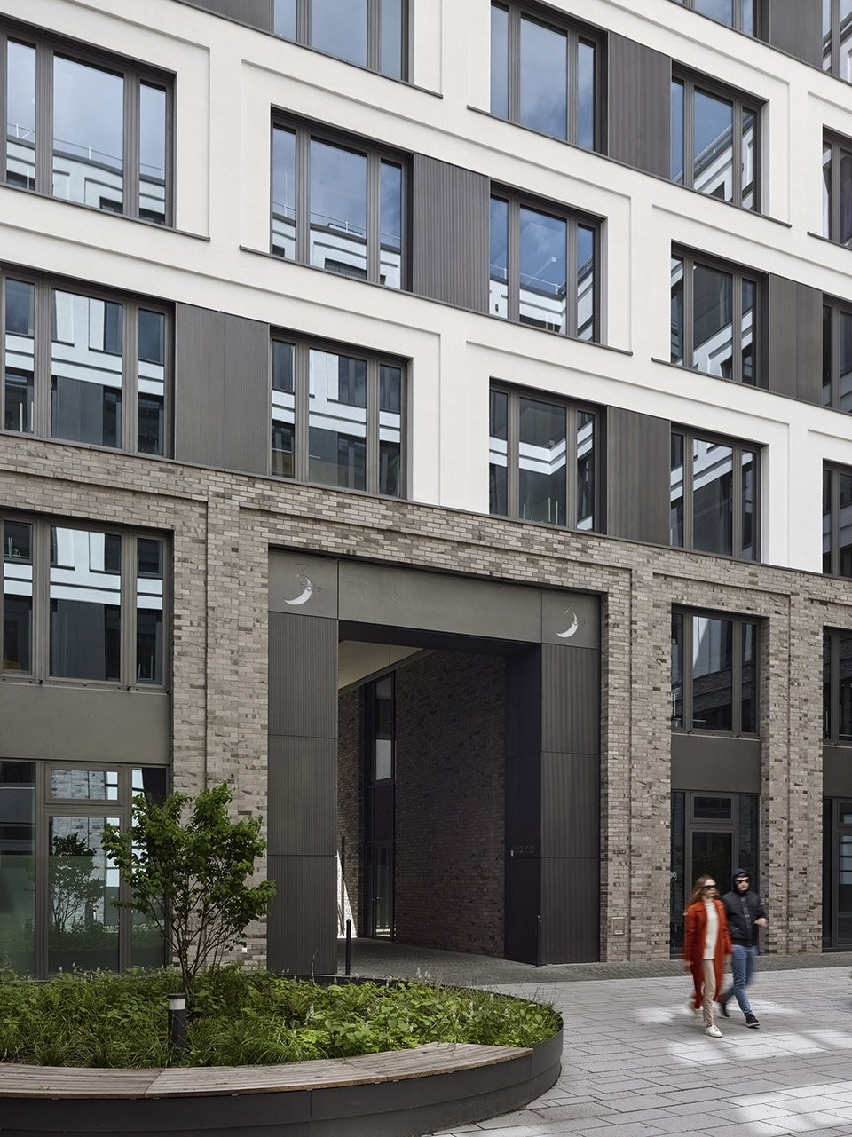 三庭院建筑综合体，德国 / TCHOBAN VOSS Architekten
