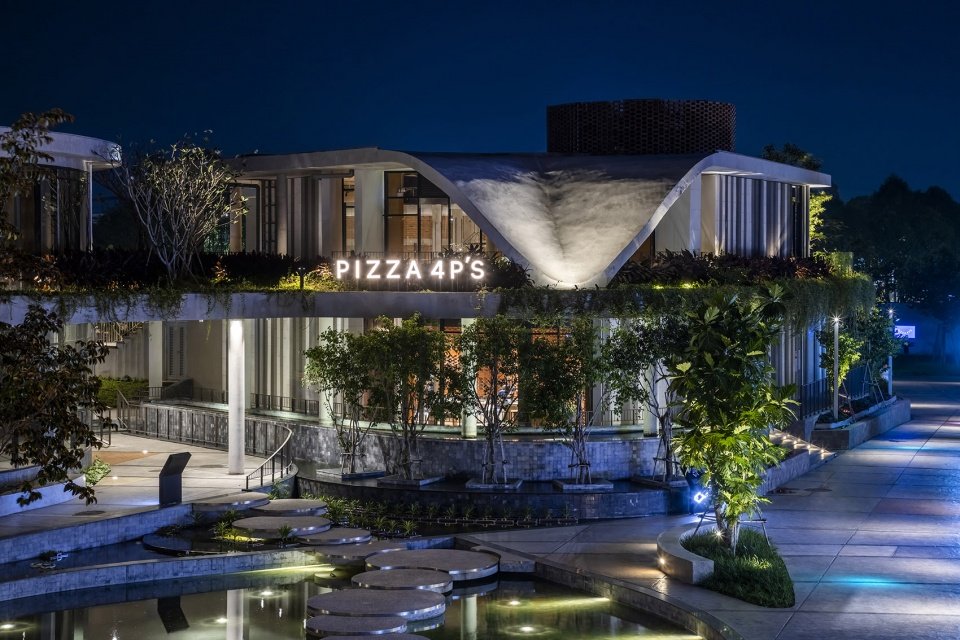 “生态循环馆”餐厅，越南 / Takashi Niwa Architects