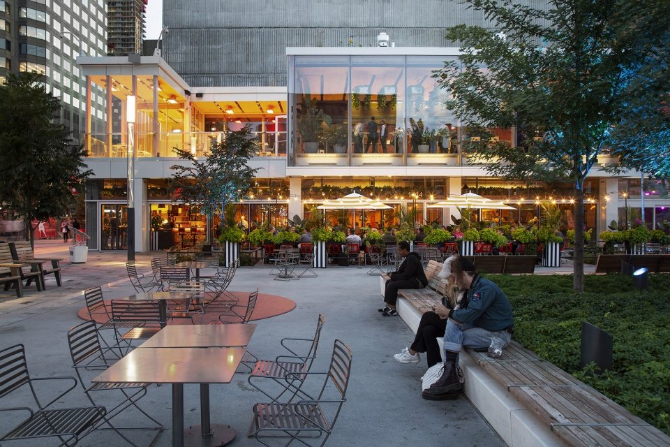 Esplanade Tranquille 商业空间，蒙特利尔 / Les architectes FABG