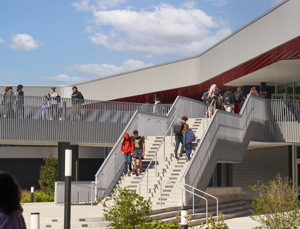 KRAI 毕加索郡立学校，美国 / CannonDesign + Hepner Architects