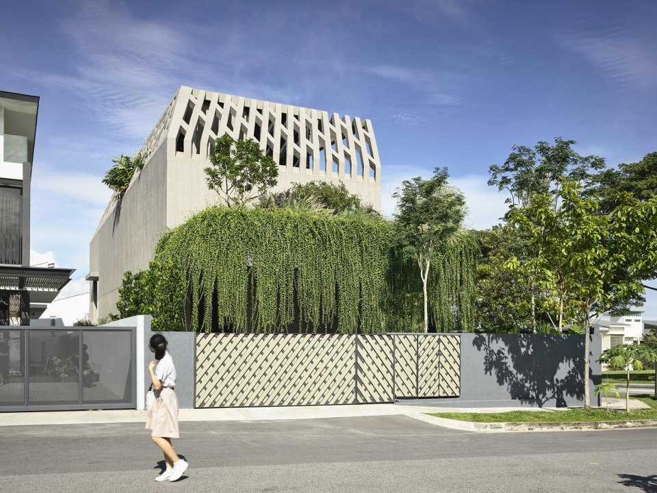 阴阳调和的混凝土住宅，新加坡 / HYLA Architects